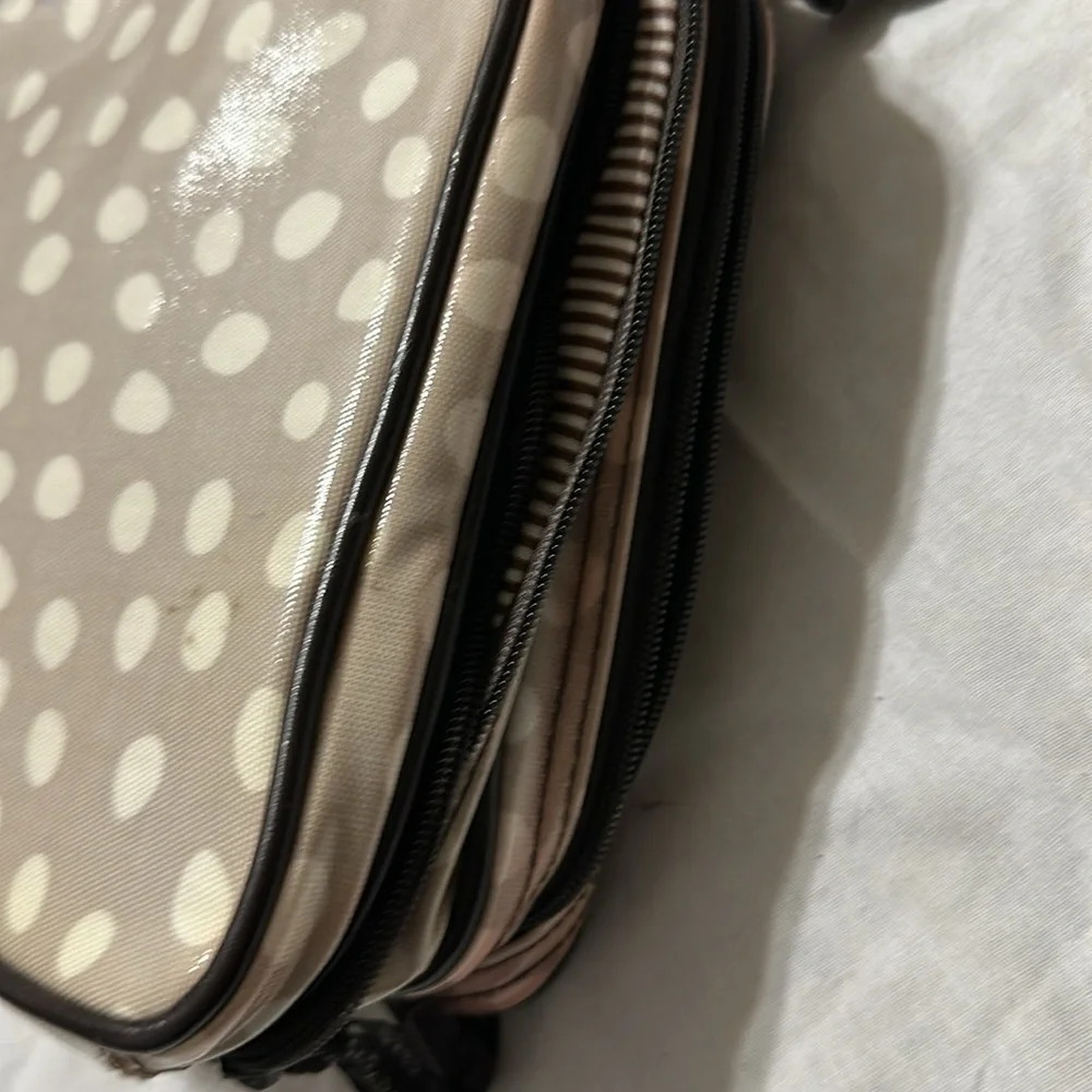 Thirty one makeup bag /travel brown/tan